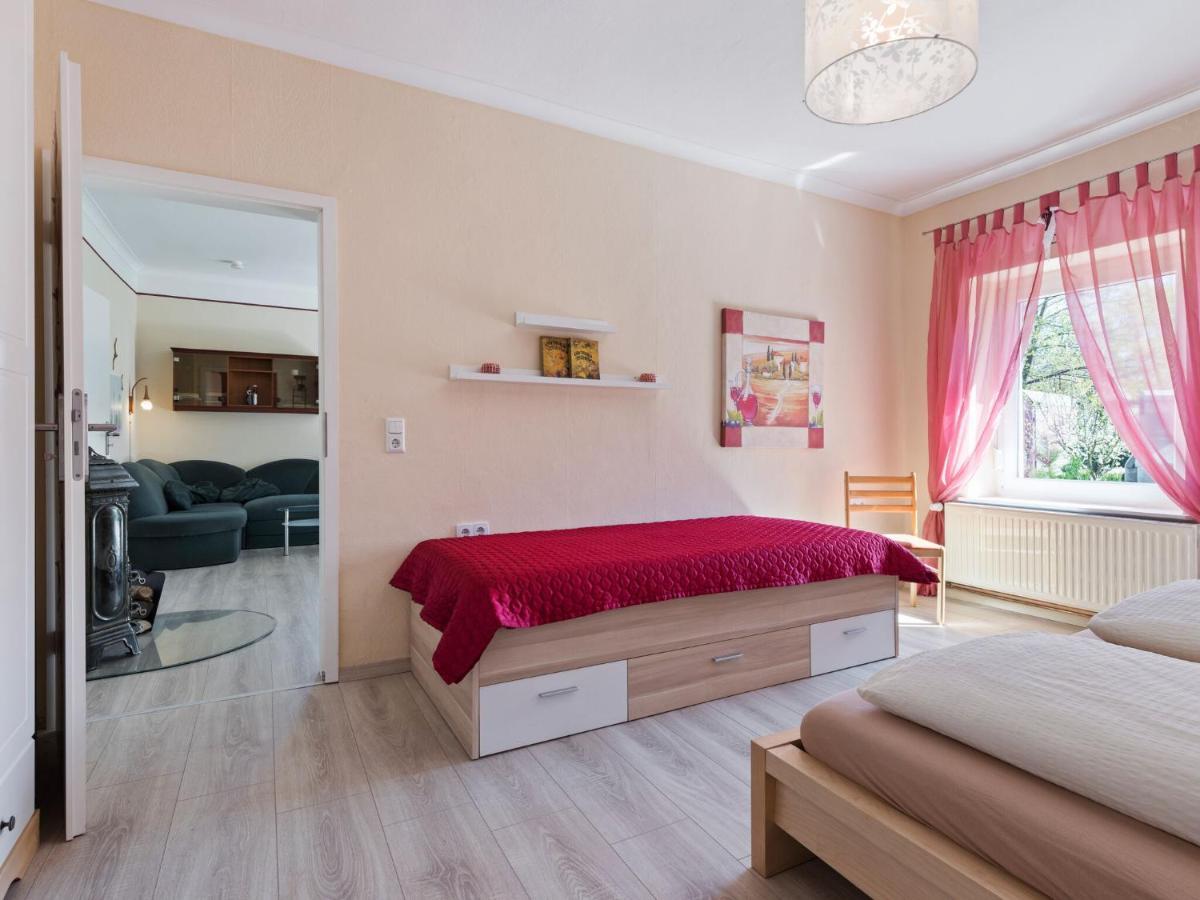 Elegant Apartment With Garden In Gingst Ngoại thất bức ảnh