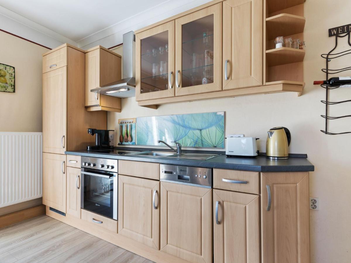Elegant Apartment With Garden In Gingst Phòng bức ảnh